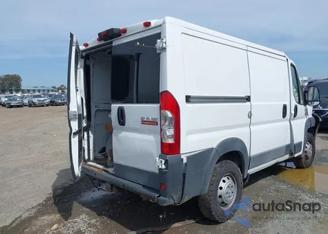 2017 Ram Promaster 1500 Low Roof 118 Wb z USA, uszkodzony, nr VIN 3C6TRVNG5HE501594